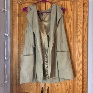 Light olive Vest